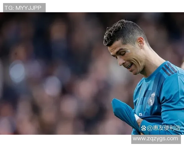 哪个足球明星在海外联赛中崭露头角引发热议与关注